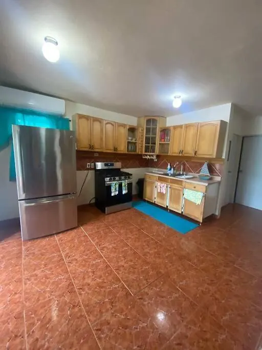 Casa Campo Privada Con Piscina Barceloneta Puerto Rico
